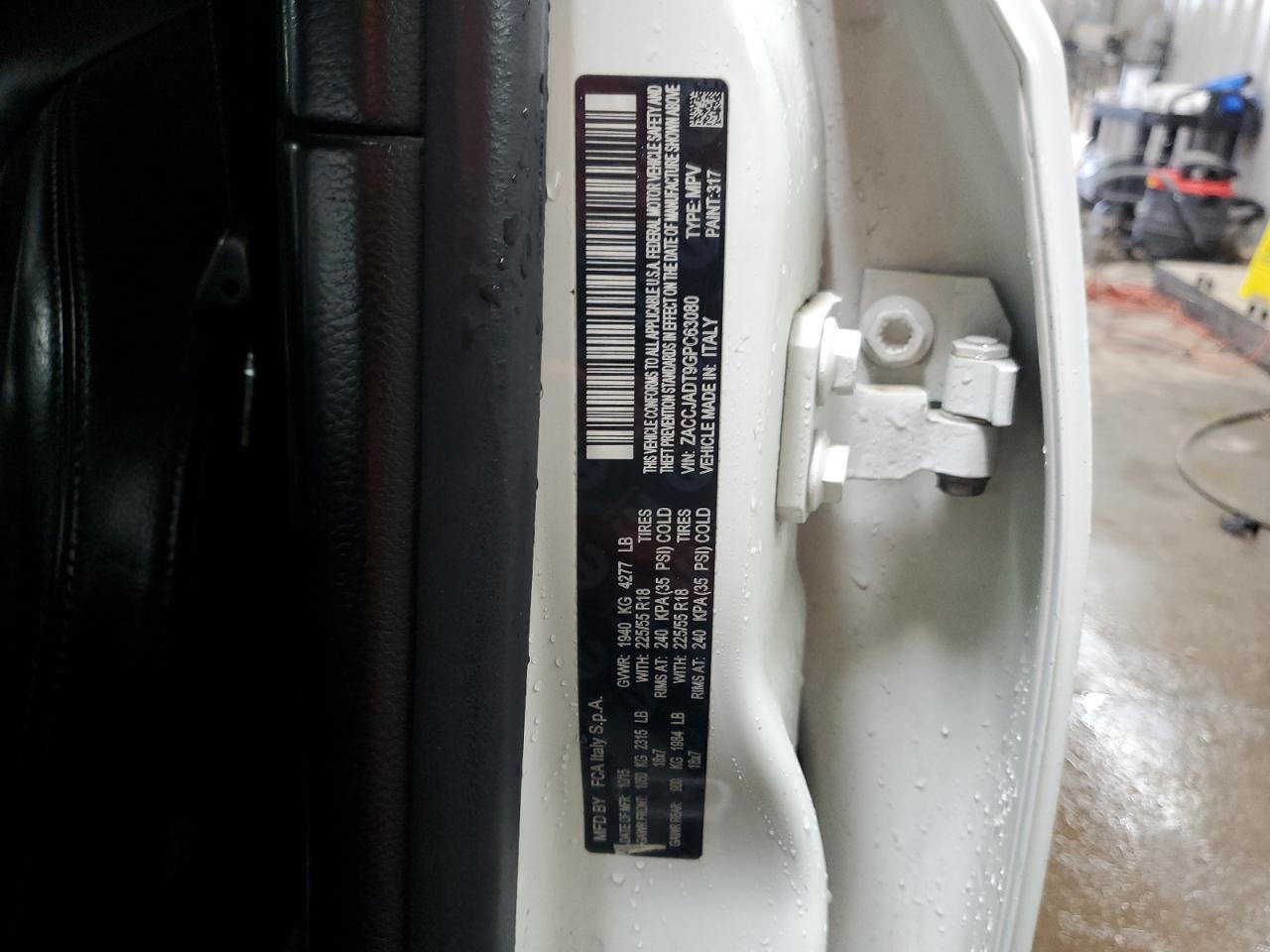 2016 Jeep Renegade Limited VIN: ZACCJADT9GPC63080 Lot: 92324455