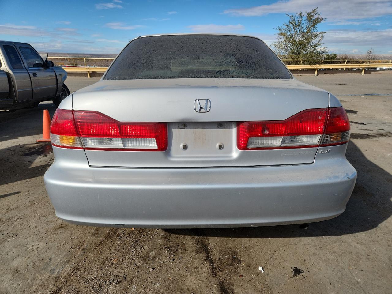 2001 Honda Accord Lx VIN: 1HGCG56441A105346 Lot: 93522875