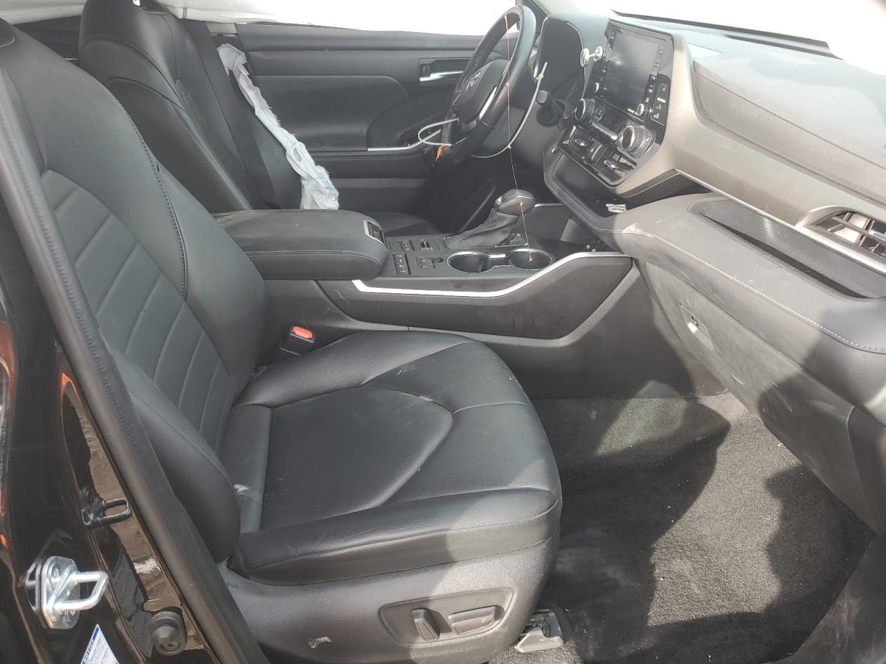 2021 Toyota Highlander Xle VIN: 5TDGZRBH9MS071938 Lot: 93152325