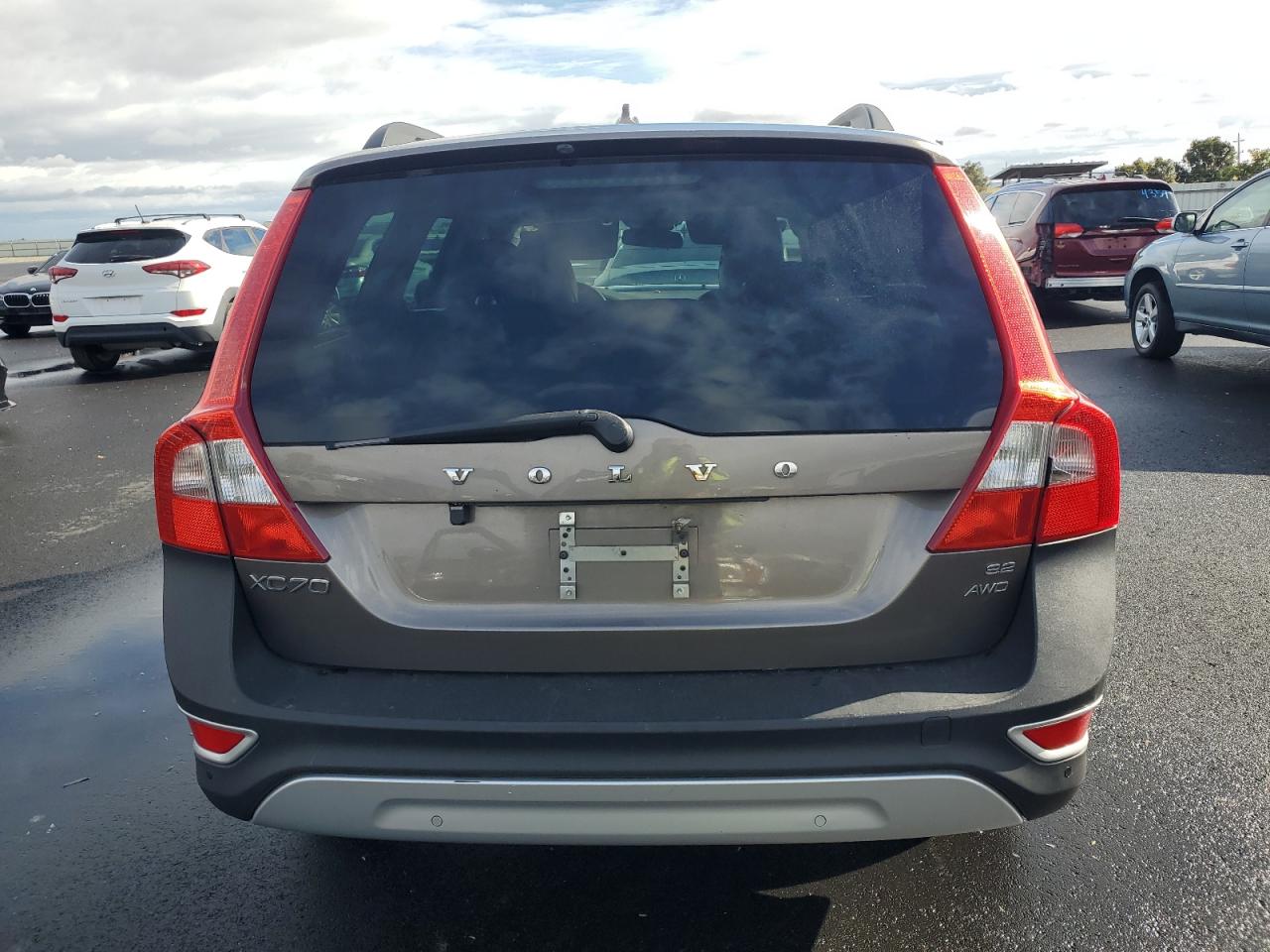 2010 Volvo Xc70 3.2 VIN: YV4960BZ0A1085769 Lot: 90930825