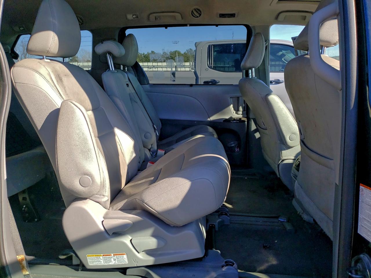 2019 Toyota Sienna Xle VIN: 5TDYZ3DC0KS003124 Lot: 94364335