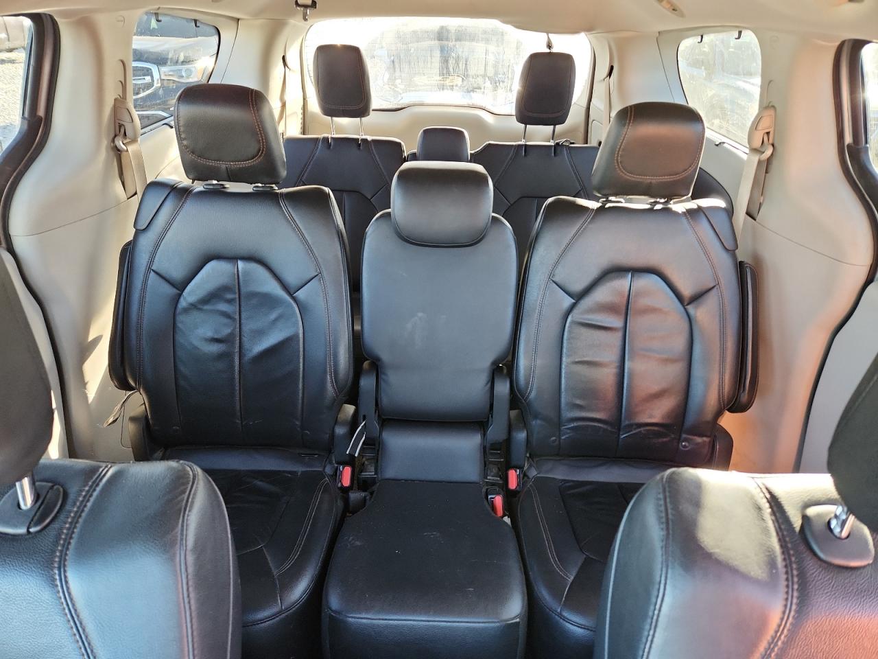 2017 Chrysler Pacifica Touring L VIN: 2C4RC1BG6HR771028 Lot: 91362235