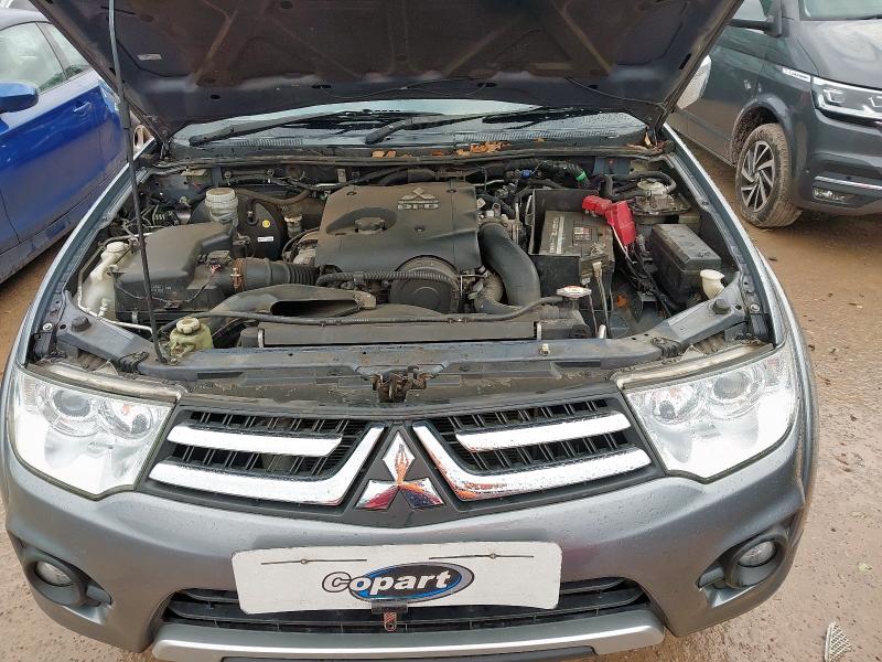 2014 MITSUBISHI L200 DOUBLE CAB DI-D TROJAN BLACK 4WD 175BHP