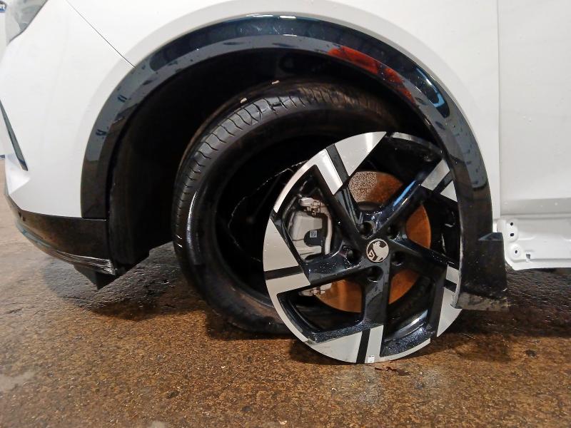 2025 VAUXHALL GRANDLAND 157KW ULTIMATE 73KWH 5DR AUTO [PANORAMIC ROOF]