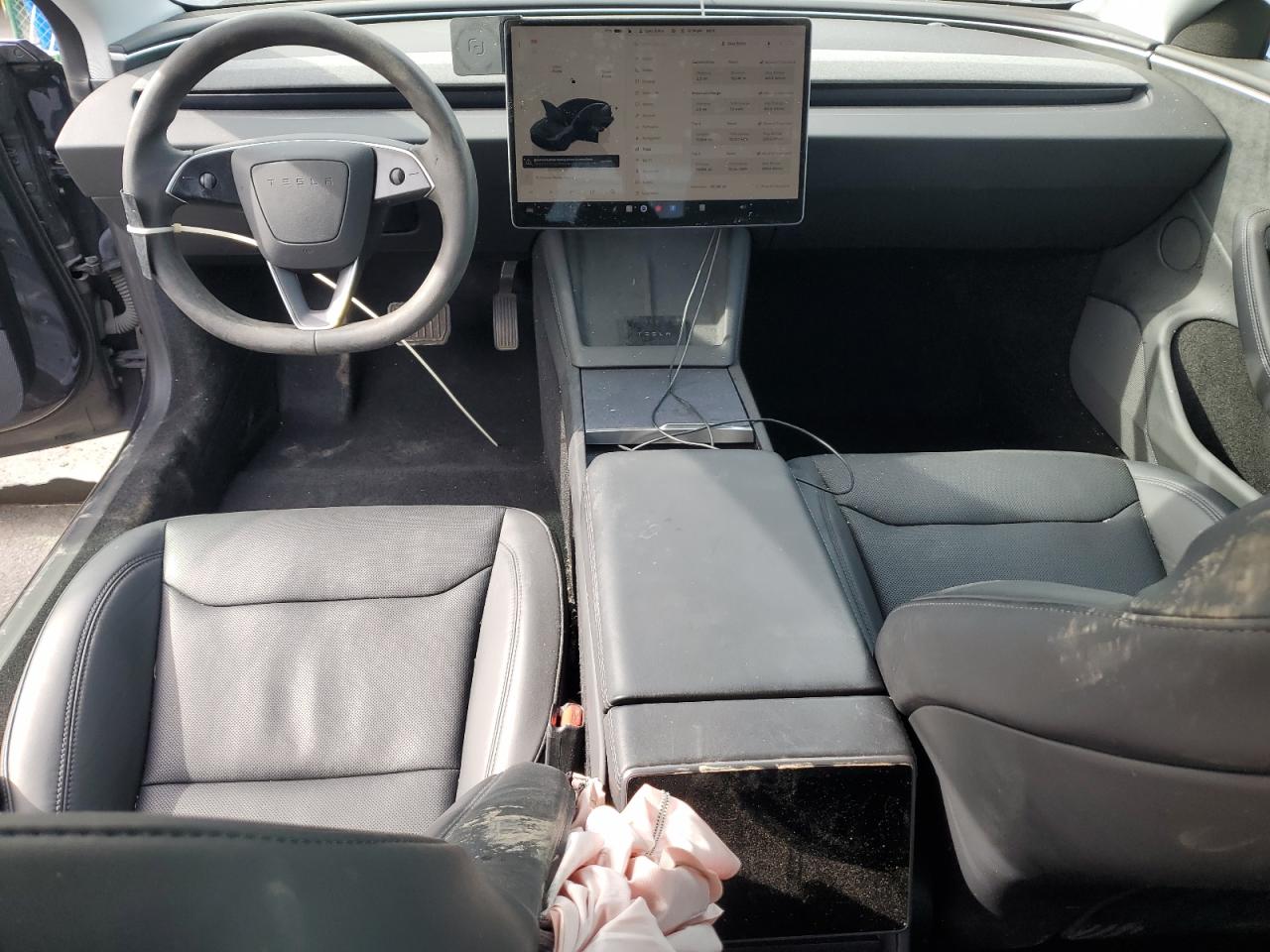 2025 Tesla Model 3 VIN: 5YJ3E1EBXSF903971 Lot: 91440395