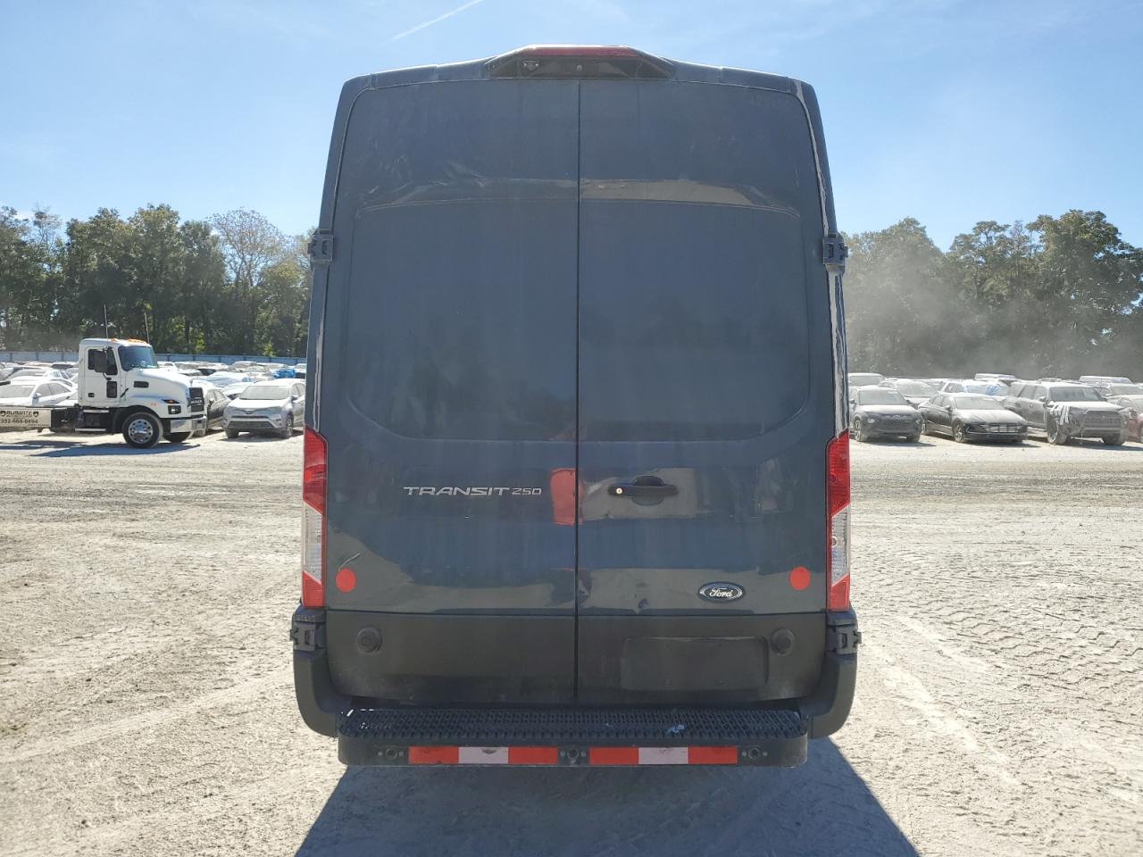 2020 Ford Transit Delivery Van VIN: 1FTBR3X85LKB04651 Lot: 90230735