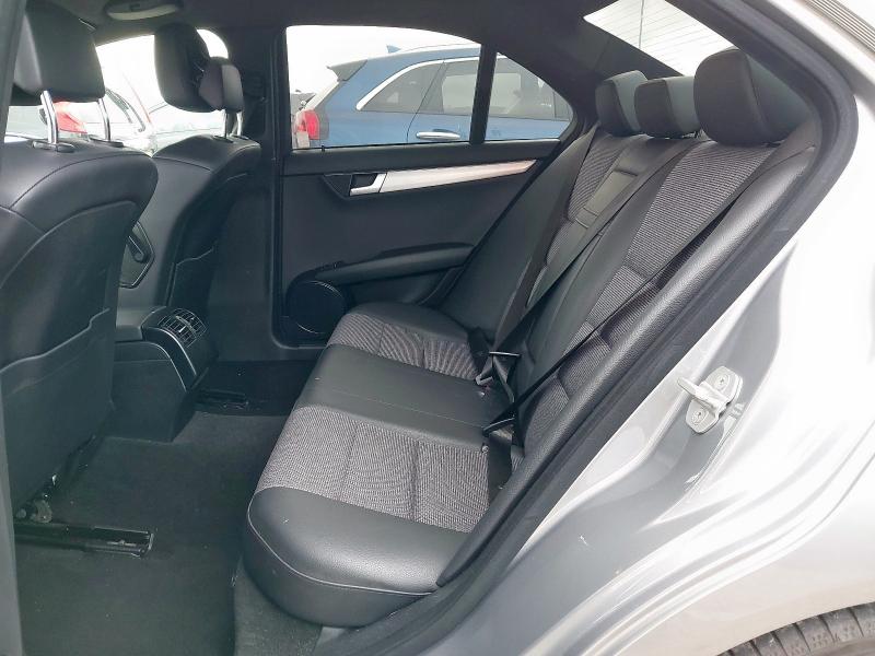 2011 MERCEDES-BENZ C CLASS C180 BLUEEFFICIENCY SPORT EDITION 125 4DR AUTO