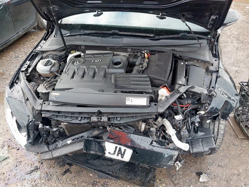 2015 VOLKSWAGEN GOLF 1.6 TDI 105 MATCH 5DR