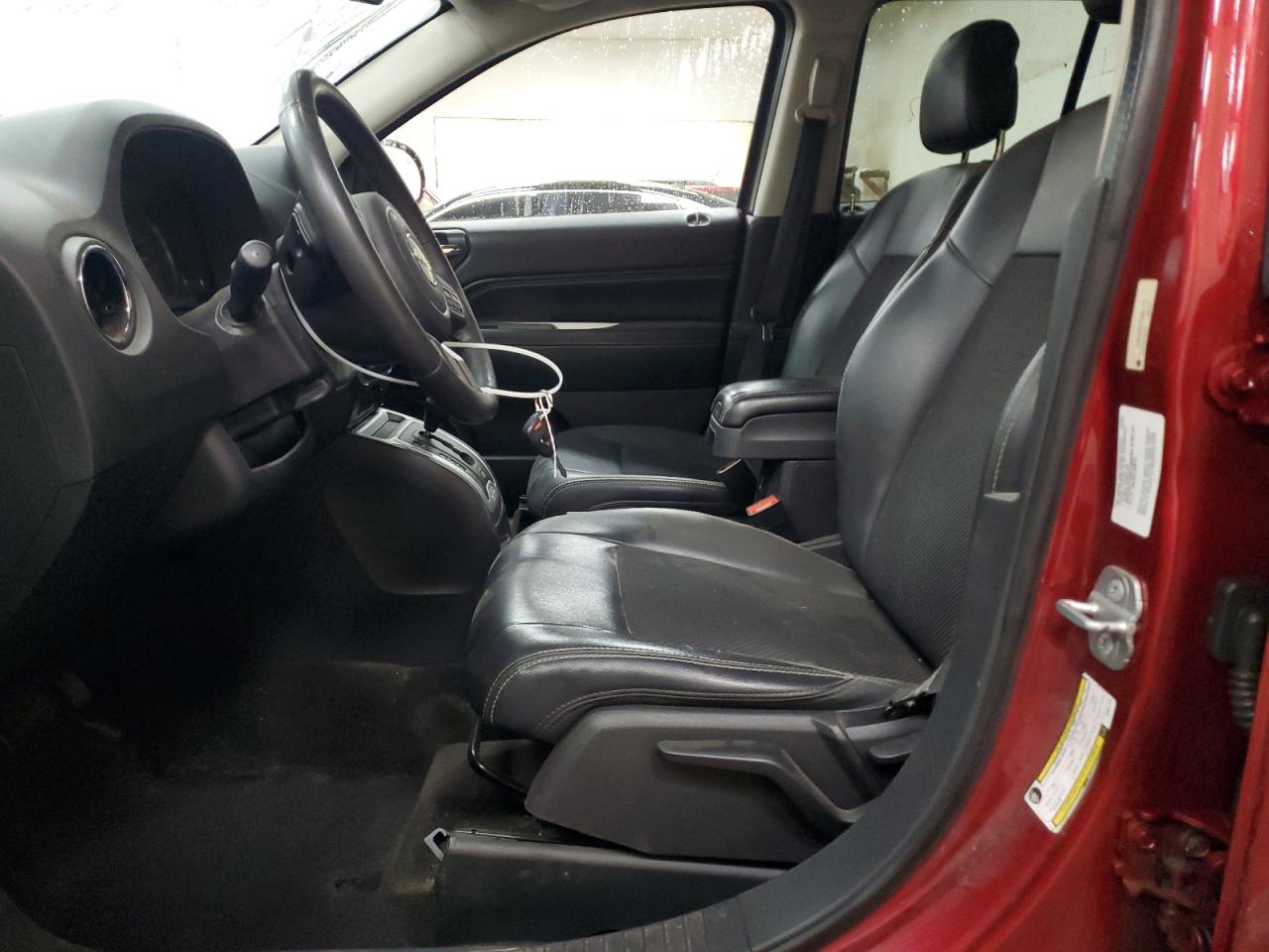 2014 Jeep Compass Latitude VIN: 1C4NJDEB7ED661173 Lot: 92232875