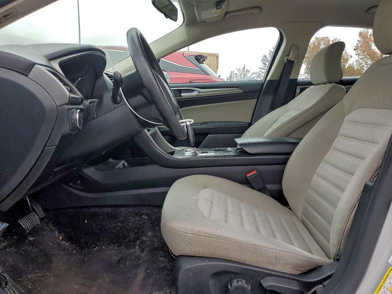 2017 Ford Fusion S VIN: 3FA6P0G77HR282812 Lot: 93854545