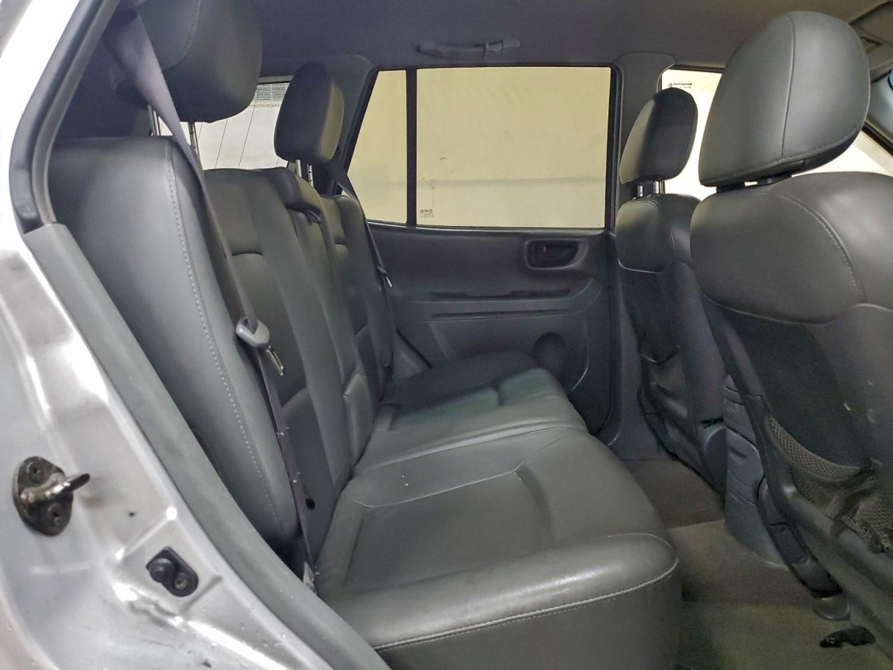 2002 Hyundai Santa Fe Gls VIN: KM8SC73D62U233847 Lot: 93614995