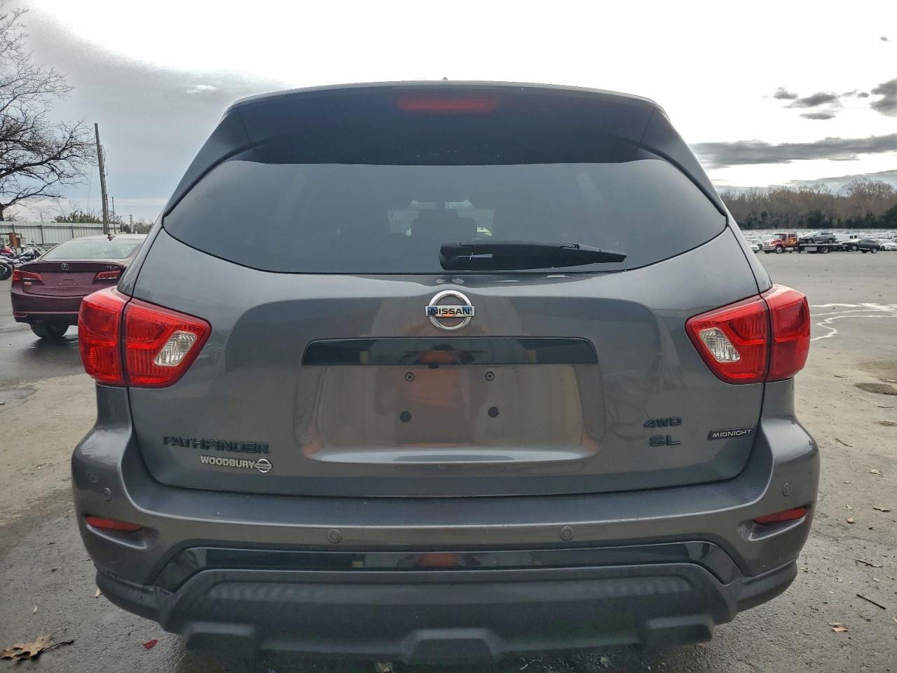 2018 Nissan Pathfinder S VIN: 5N1DR2MM1JC677571 Lot: 93671425