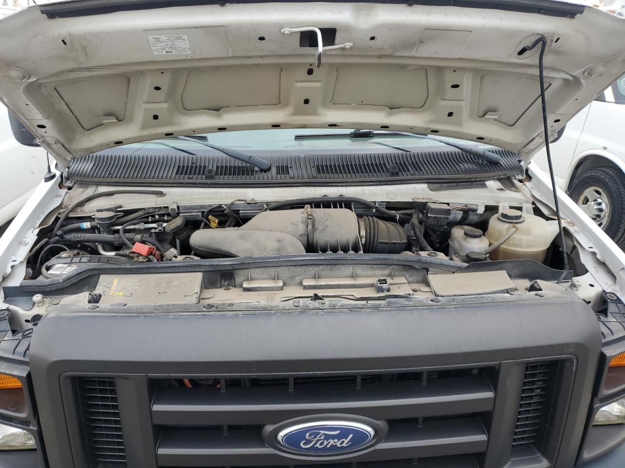 2008 Ford Econoline 350 Utility / Service Van VIN: 1FTSE34L48DB33638 Lot: 90423125