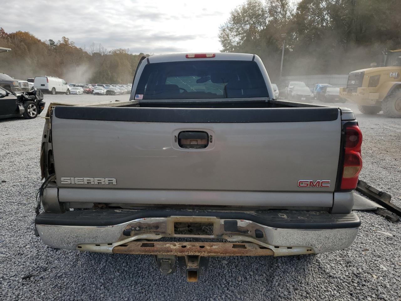 2003 GMC Sierra K1500 Heavy Duty VIN: 1GTGK13U33F223812 Lot: 92587315