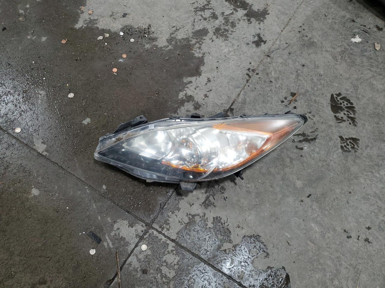 2010 Mazda 3 S VIN: JM1BL1H53A1250575 Lot: 92096945