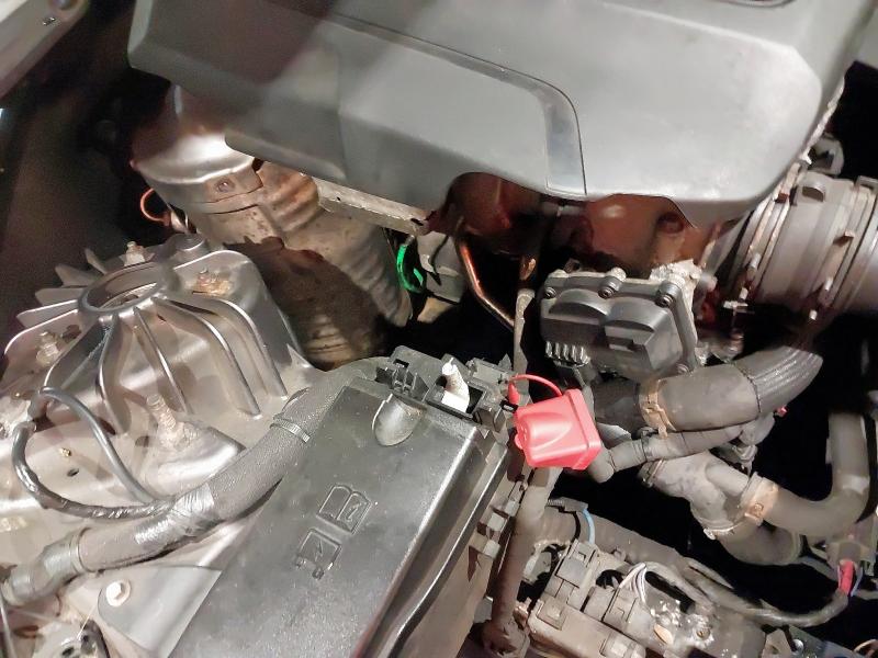 2016 JAGUAR XE 2.0D [180] R-SPORT 4DR AUTO