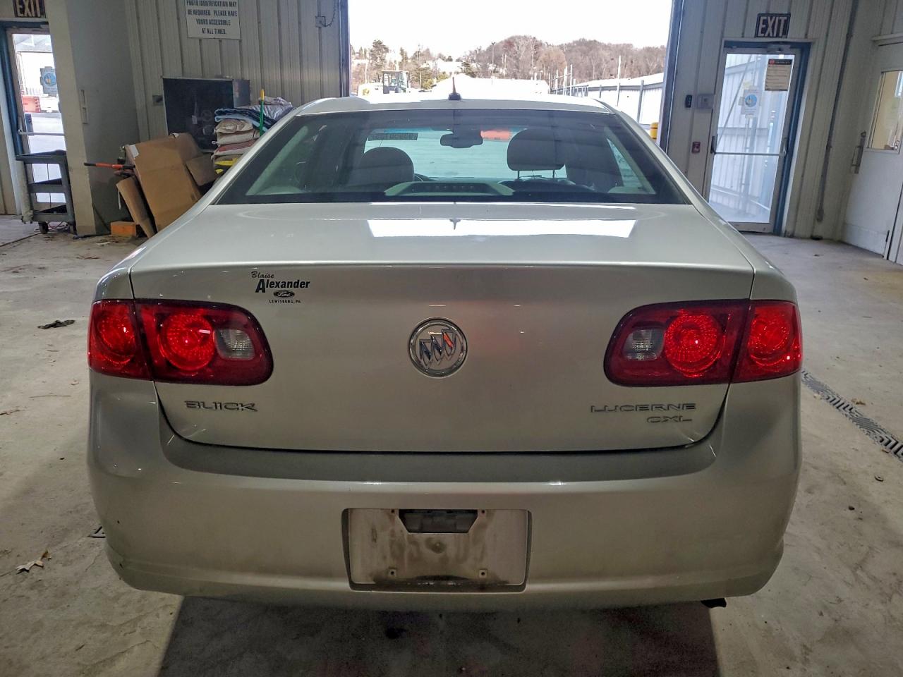 2007 Buick Lucerne Cxl VIN: 1G4HD57217U154887 Lot: 93950135