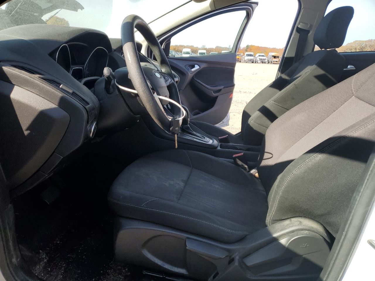 2018 Ford Focus Se VIN: 1FADP3K20JL237008 Lot: 91814025