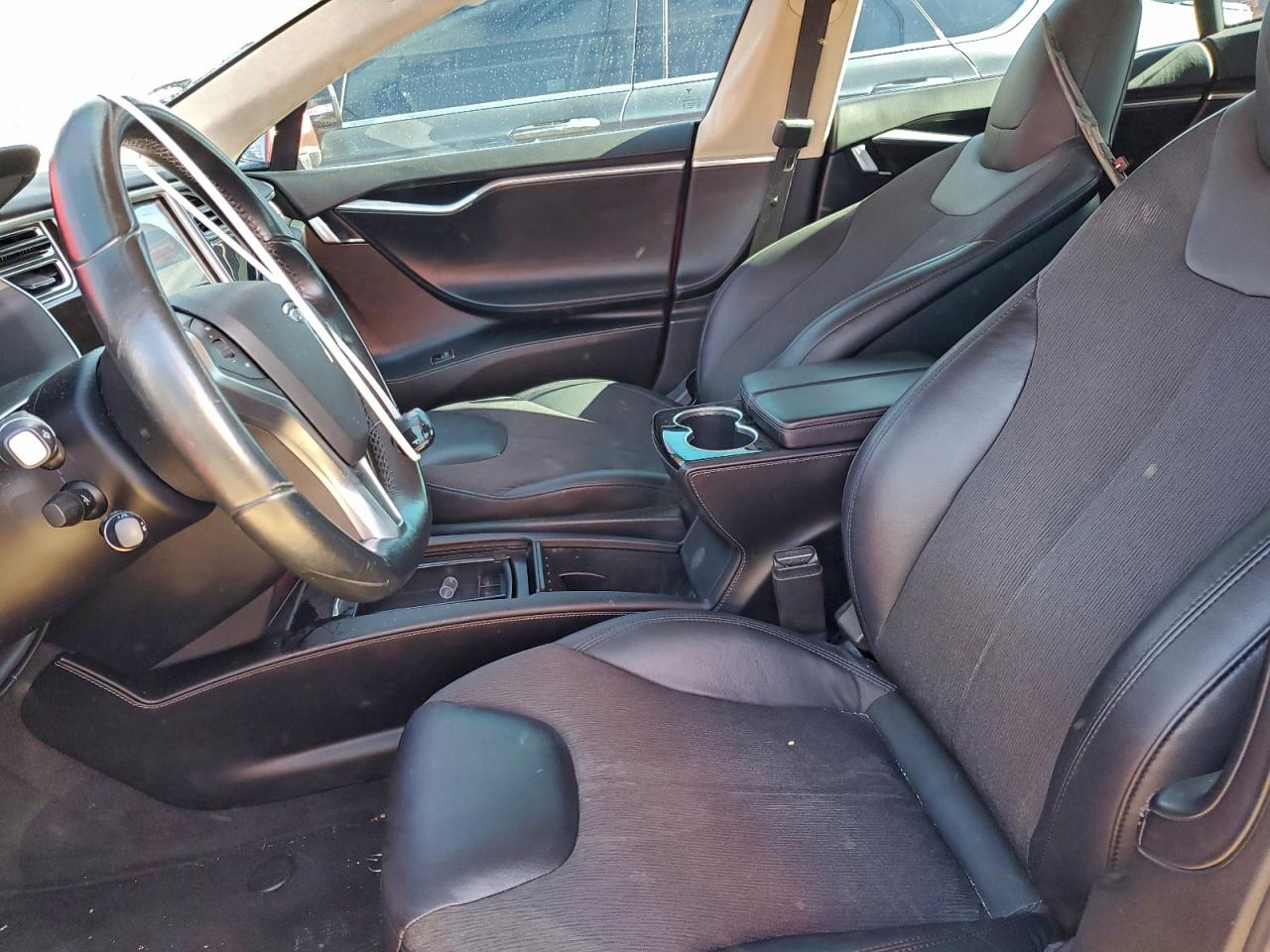 2016 Tesla Model S VIN: 5YJSA1E11GF137828 Lot: 86899175