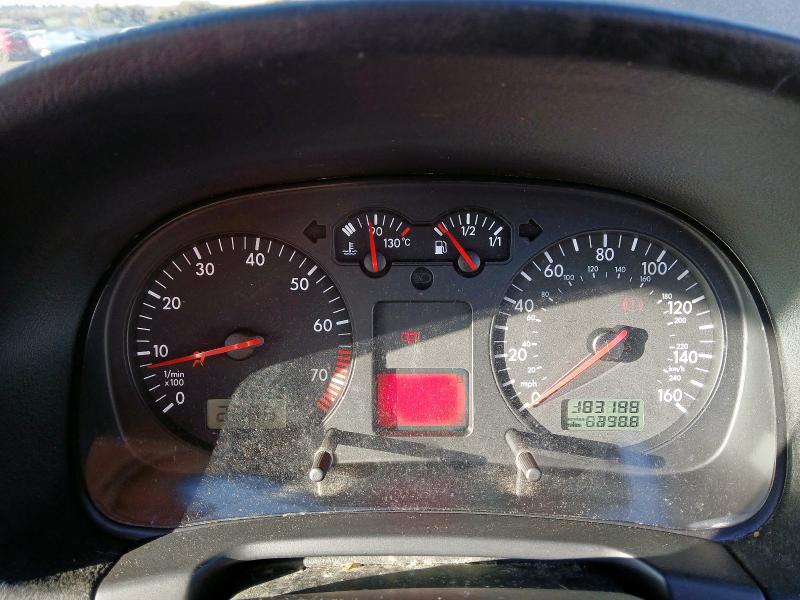 2001 VOLKSWAGEN GOLF 1.6 16V SE 5DR