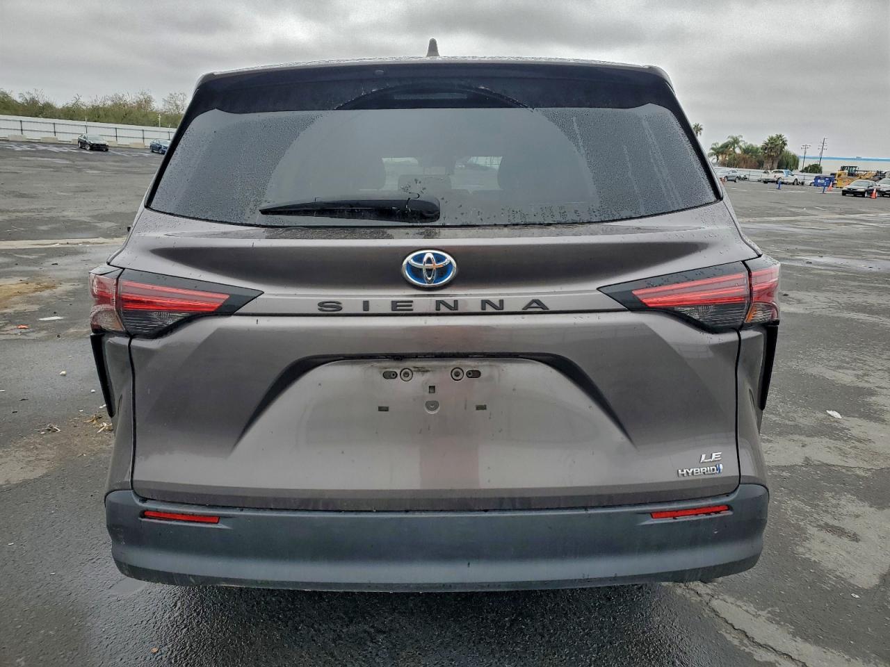 2021 Toyota Sienna Le VIN: 5TDKRKEC8MS055862 Lot: 94538695