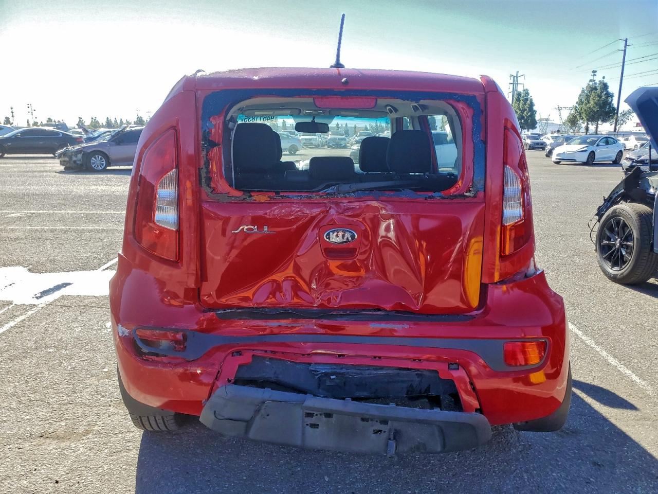 2013 Kia Soul + VIN: KNDJT2A66D7533381 Lot: 94511835