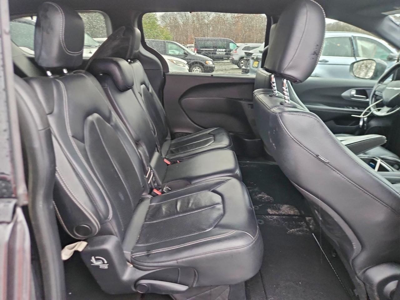 2019 Chrysler Pacifica Touring L VIN: 2C4RC1BG9KR681508 Lot: 94512625