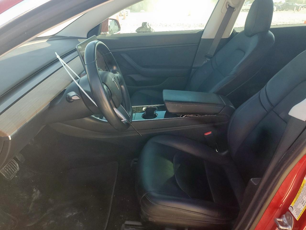 2018 Tesla Model 3 VIN: 5YJ3E1EA4JF015402 Lot: 91313815