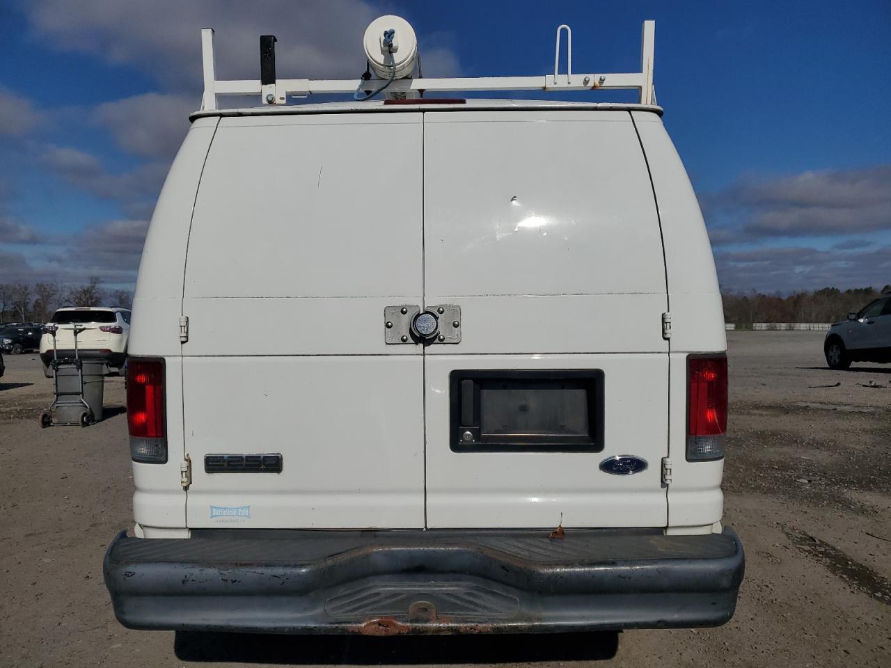 2008 Ford E250 Delivery Van VIN: 1FTNE24W98DA01685 Lot: 93727175