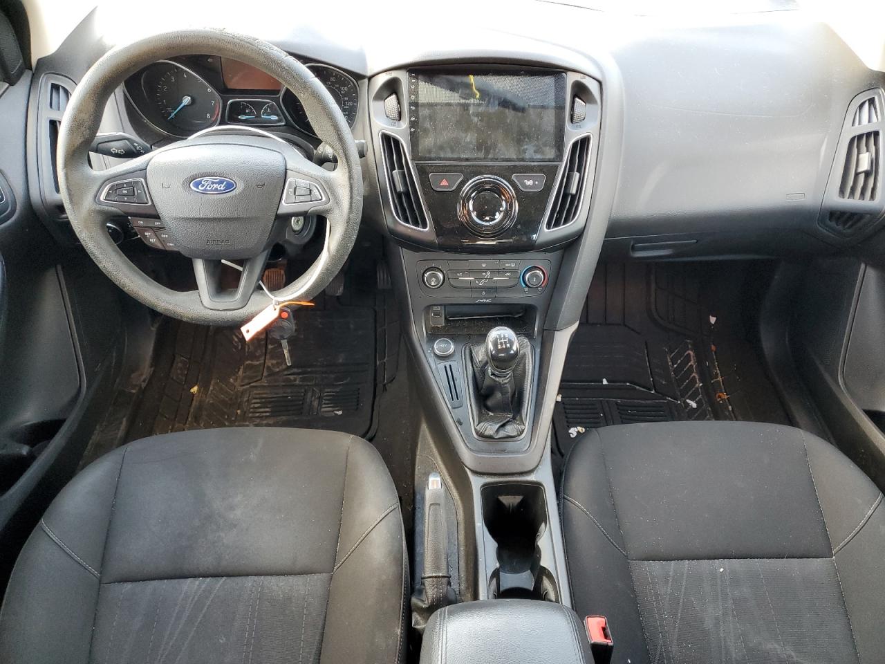 2015 Ford Focus Se VIN: 1FADP3F23FL369939 Lot: 93443335