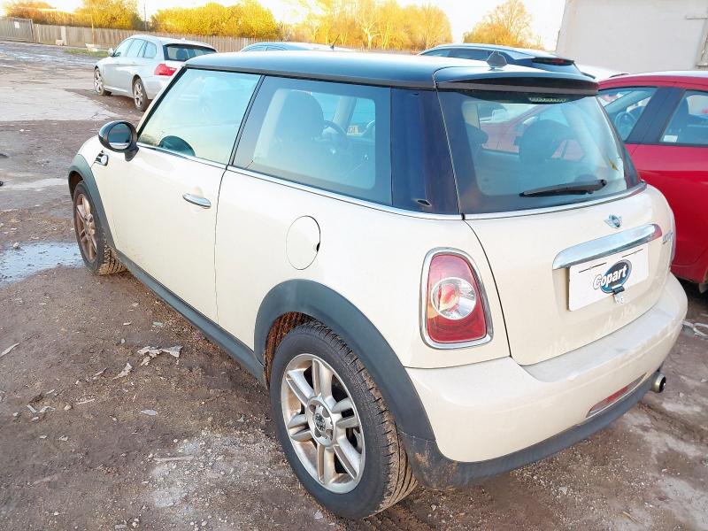 2010 MINI COOPER D 