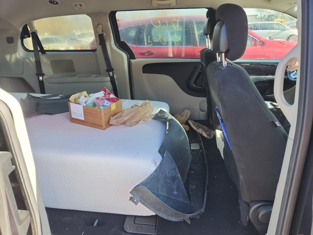 2014 Dodge Grand Caravan Sxt VIN: 2C4RDGCG1ER199652 Lot: 92408645