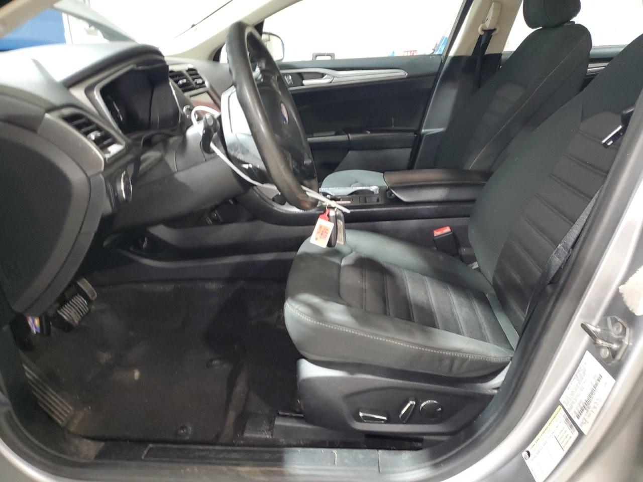 2020 Ford Fusion Se VIN: 3FA6P0T92LR179572 Lot: 93122305