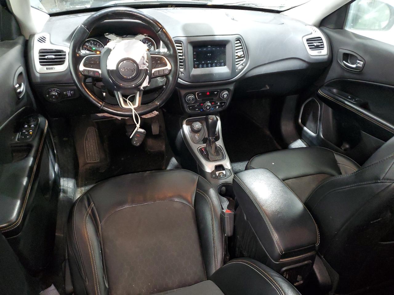 2020 Jeep Compass Latitude VIN: 3C4NJDBB3LT133478 Lot: 92998435