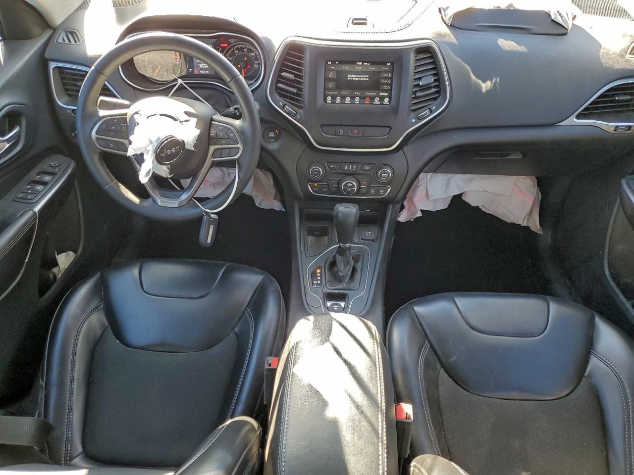 2019 Jeep Cherokee Latitude Plus VIN: 1C4PJLLB2KD434782 Lot: 92348535