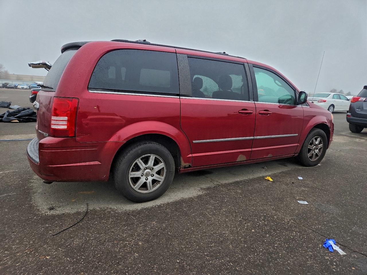 2010 Chrysler Town & Country Touring Plus VIN: 2A4RR8D16AR395074 Lot: 93912815