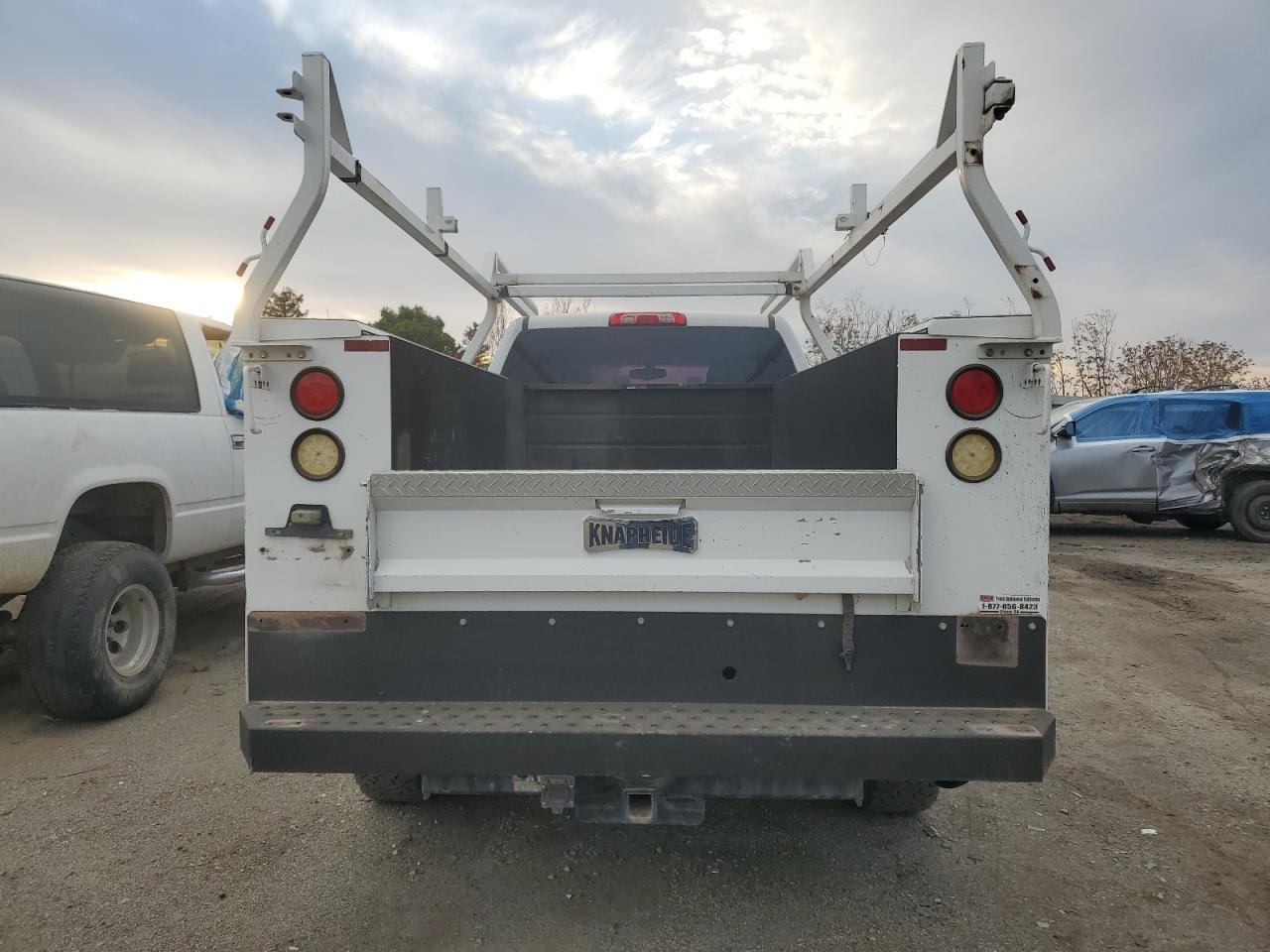 2016 GMC Sierra Utility / Service Truck VIN: 1GD21REG3GZ284273 Lot: 90932445