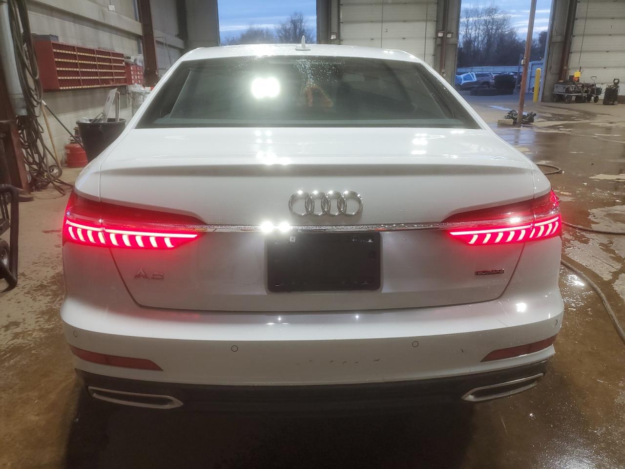 2019 Audi A6 Prestige VIN: WAUM2AF29KN048304 Lot: 93122575