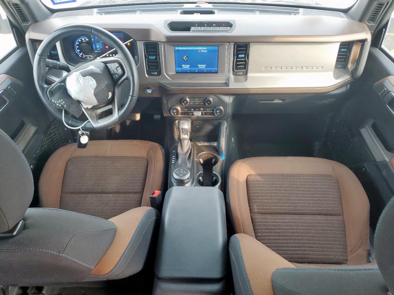 2023 Ford Bronco Base VIN: 1FMEE5DP5PLB17492 Lot: 92749175