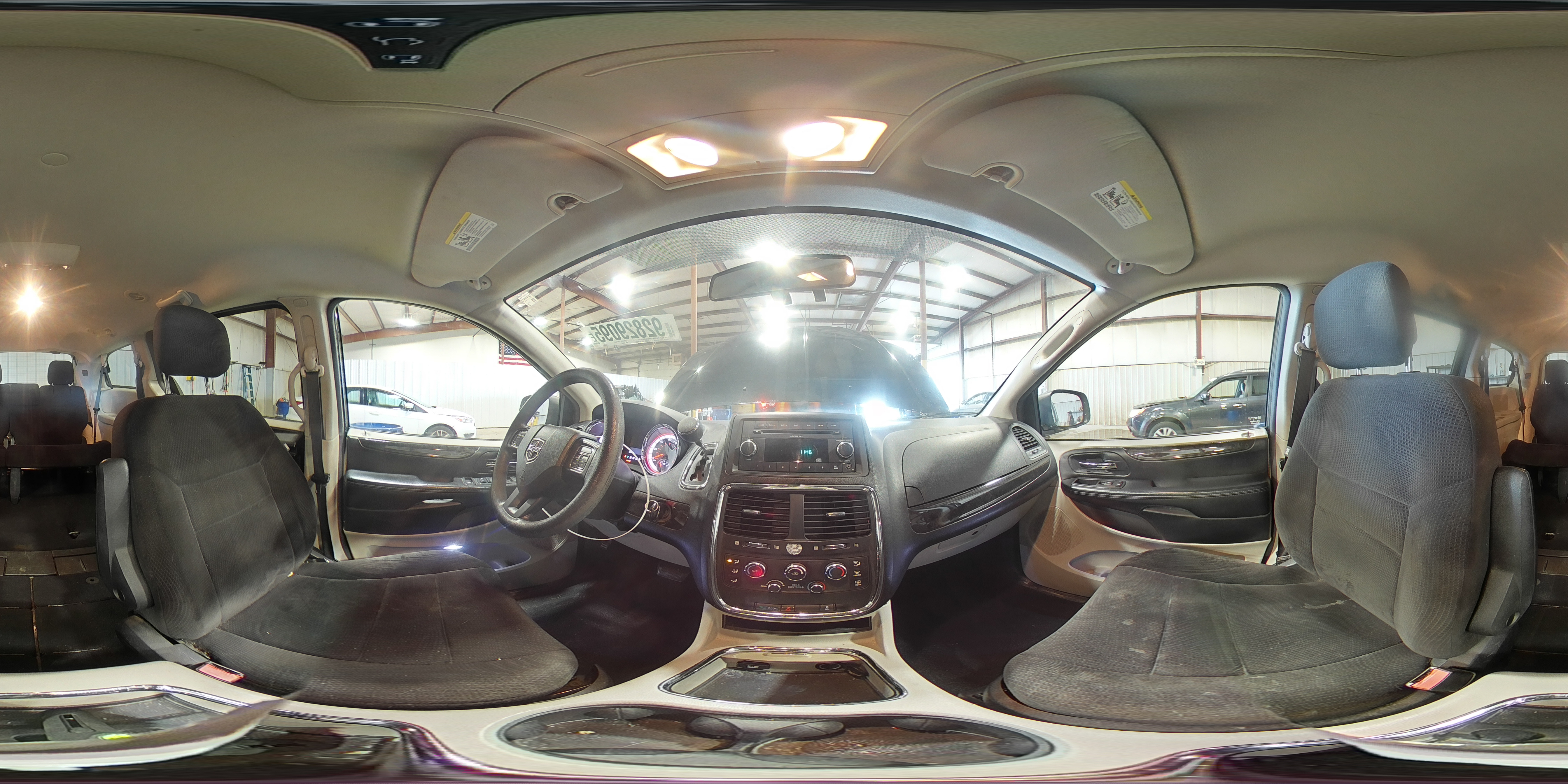 2013 Dodge Grand Caravan Sxt VIN: 2C4RDGCG0DR576048 Lot: 92829095