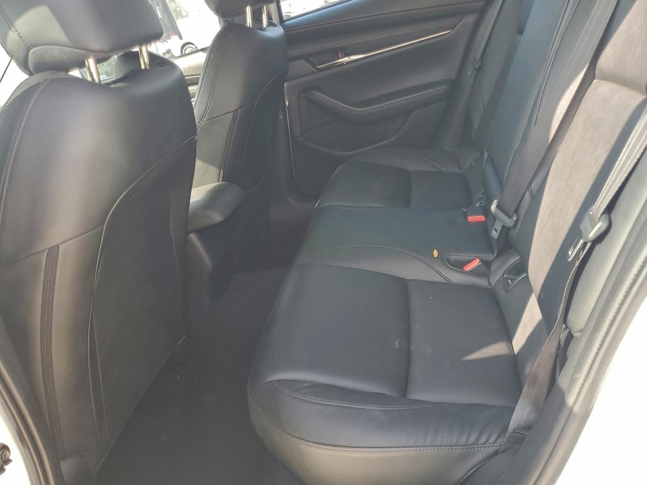 2019 Mazda 3 Select VIN: JM1BPBAM3K1118400 Lot: 92758925