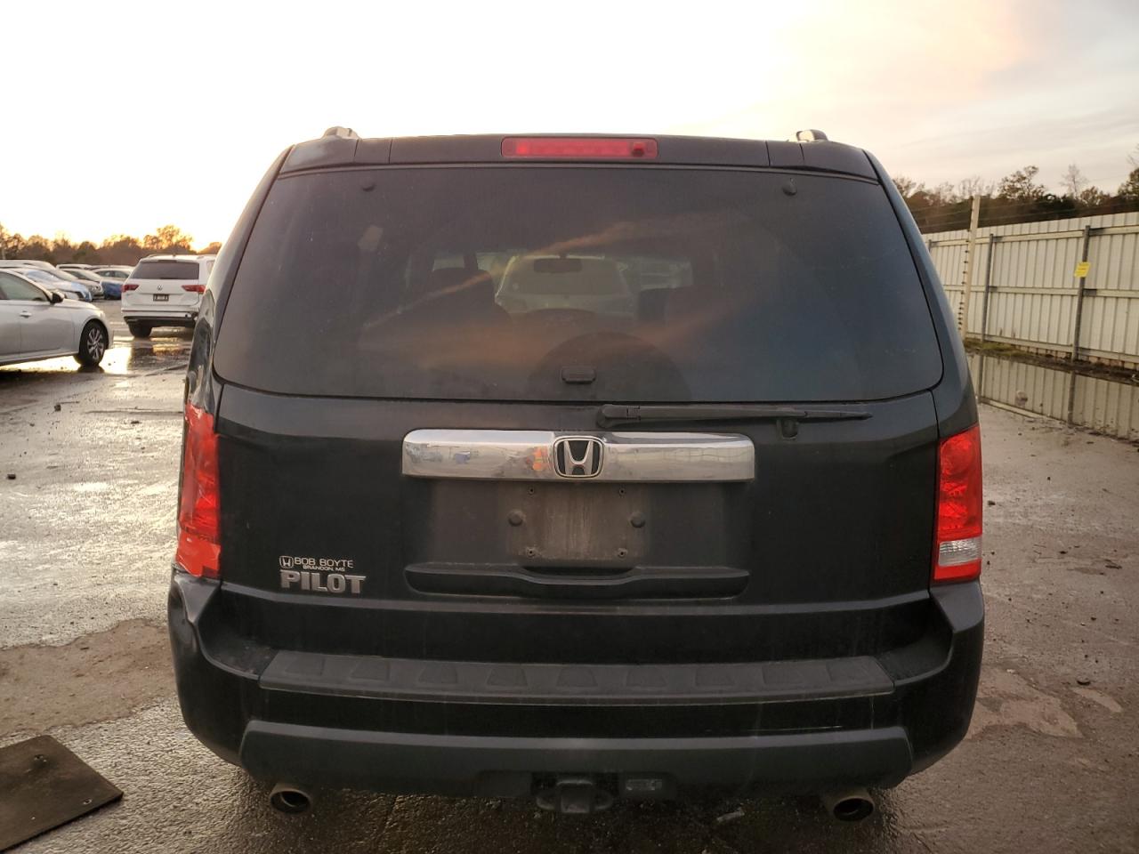 2011 Honda Pilot Exl VIN: 5FNYF3H65BB055656 Lot: 93477735