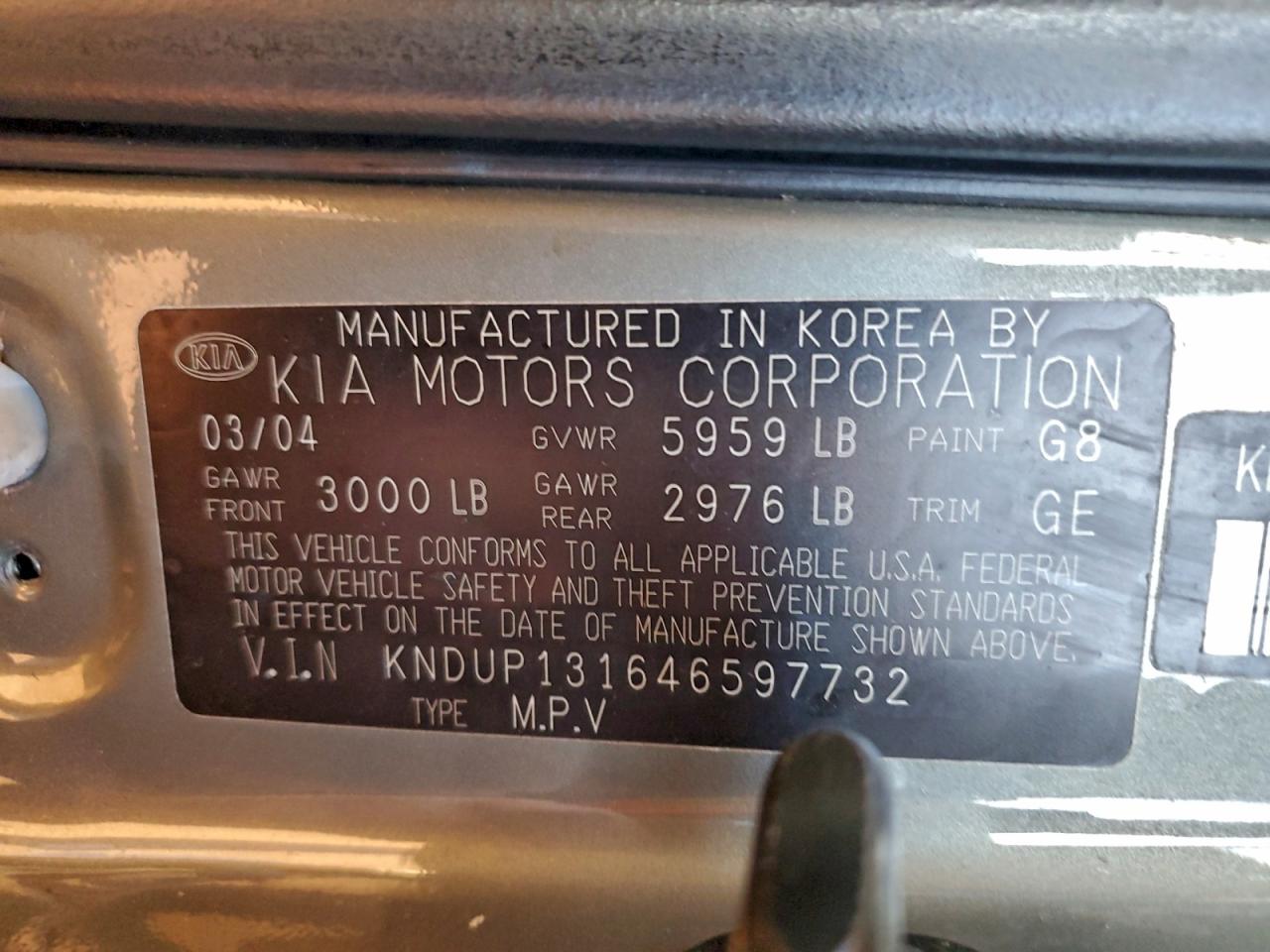 2004 Kia Sedona Ex VIN: KNDUP131646597732 Lot: 94150615