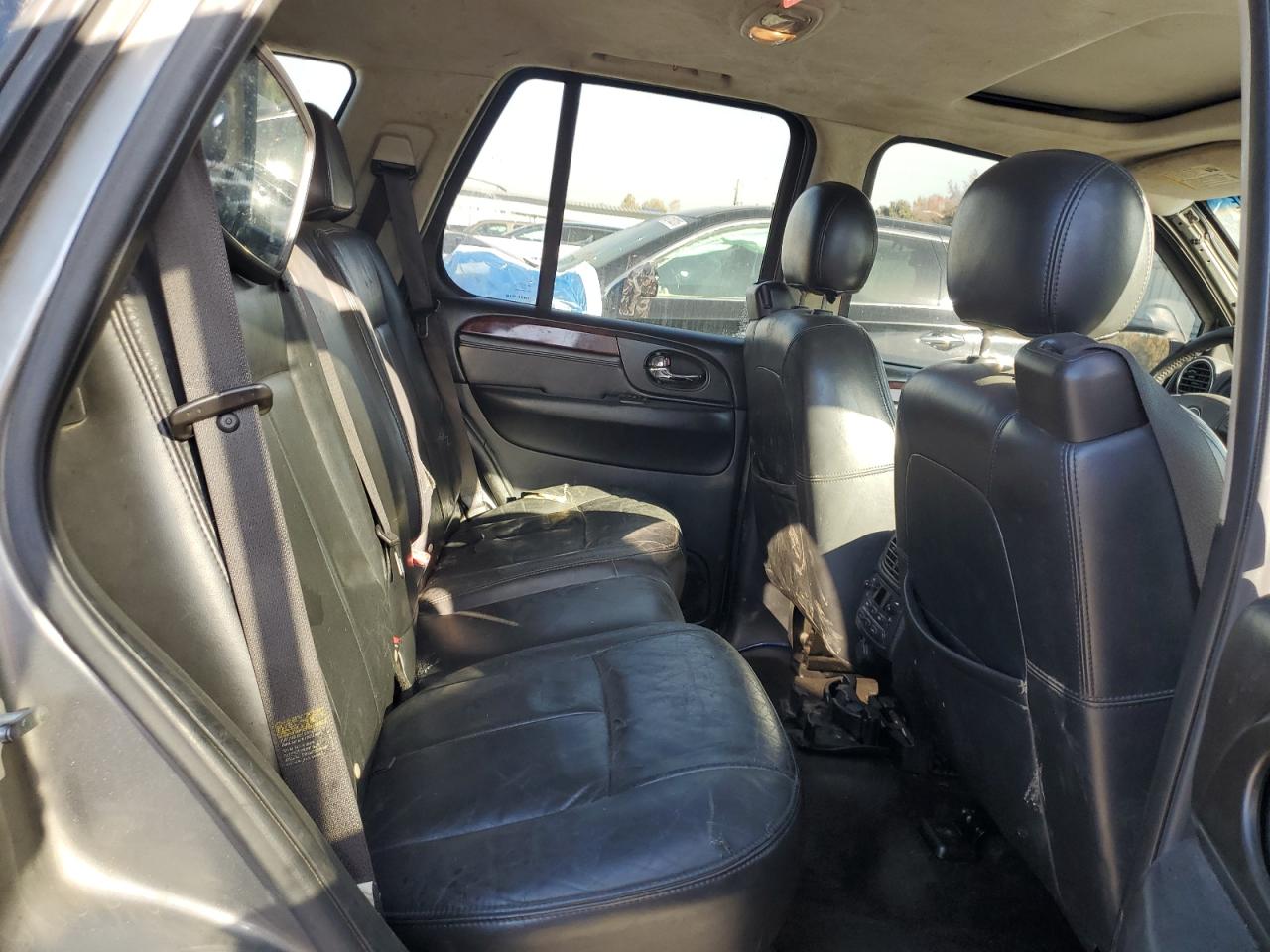 2005 GMC Envoy VIN: 1GKDS13S152216325 Lot: 92359215