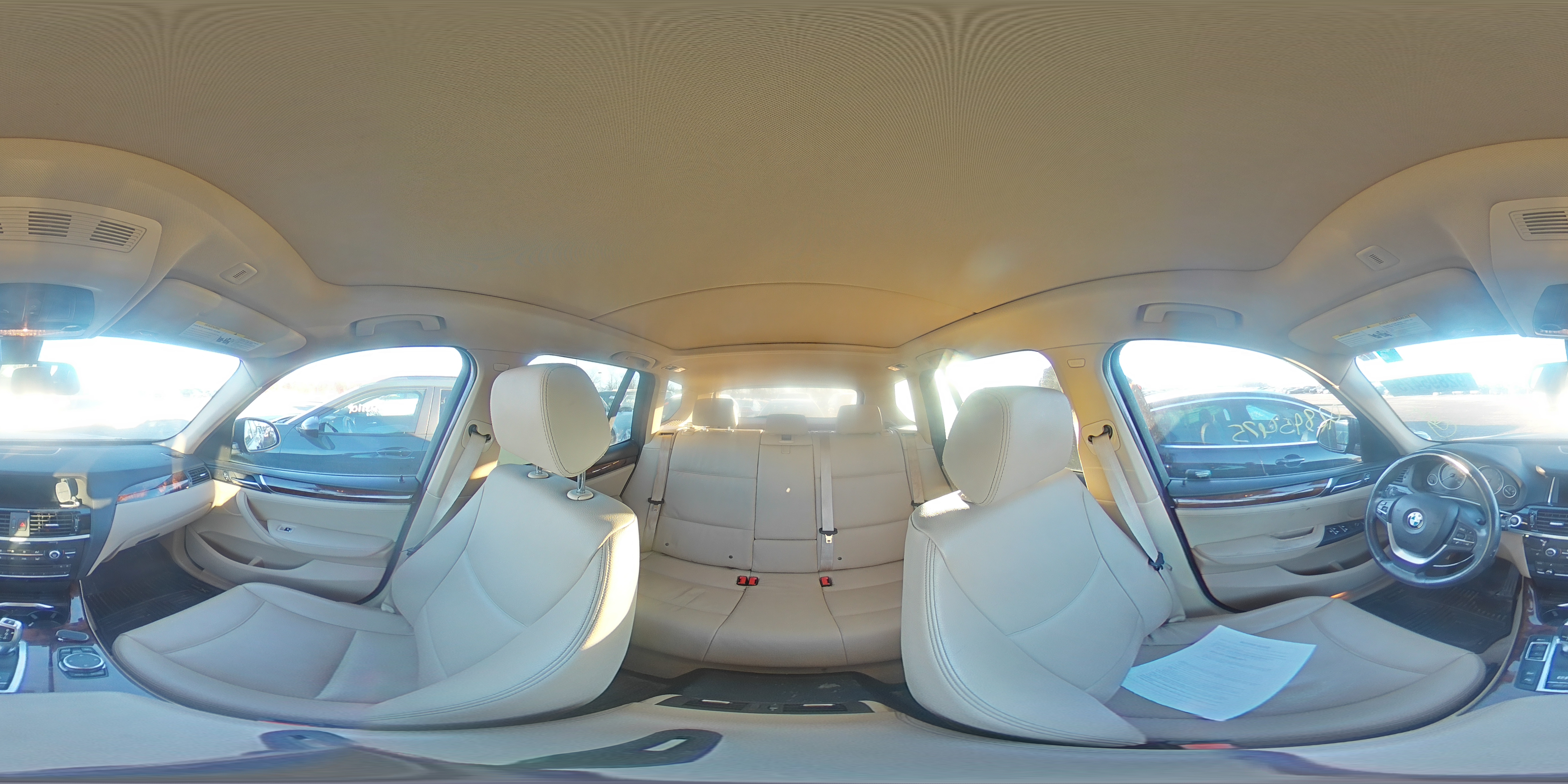 Фото: 5UXWX9C58G0D70478