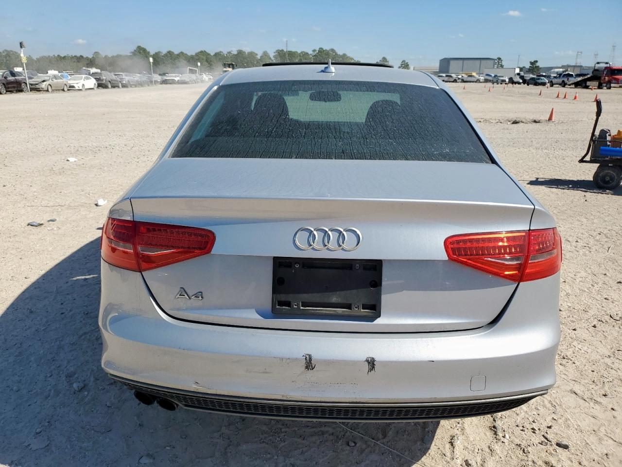 2015 Audi A4 Premium VIN: WAUAFAFL9FN007256 Lot: 91853845