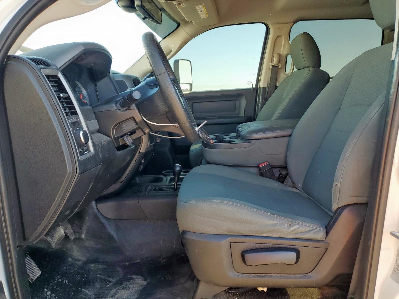 2016 Ram 2500 St VIN: 3C6UR5CJ7GG321586 Lot: 90491635