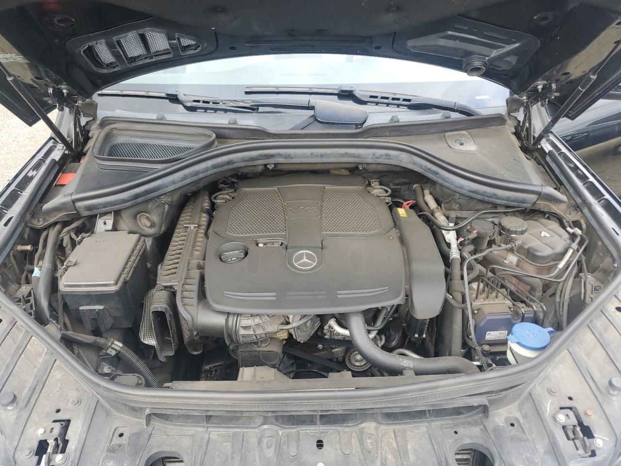 2015 Mercedes-Benz Ml 350 VIN: 4JGDA5JB2FA519433 Lot: 92929925