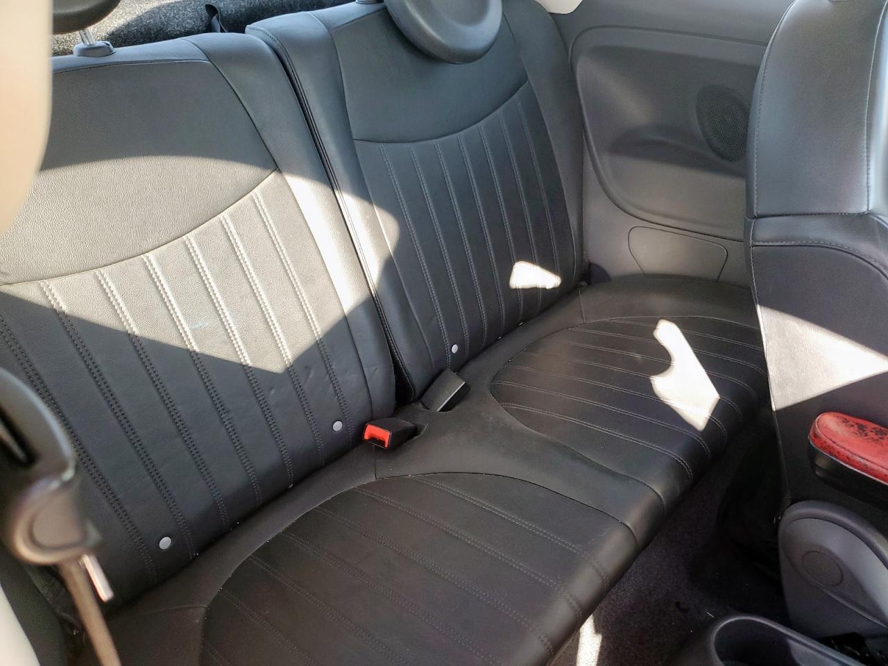 2015 Fiat 500 Lounge VIN: 3C3CFFCR7FT579836 Lot: 91161635