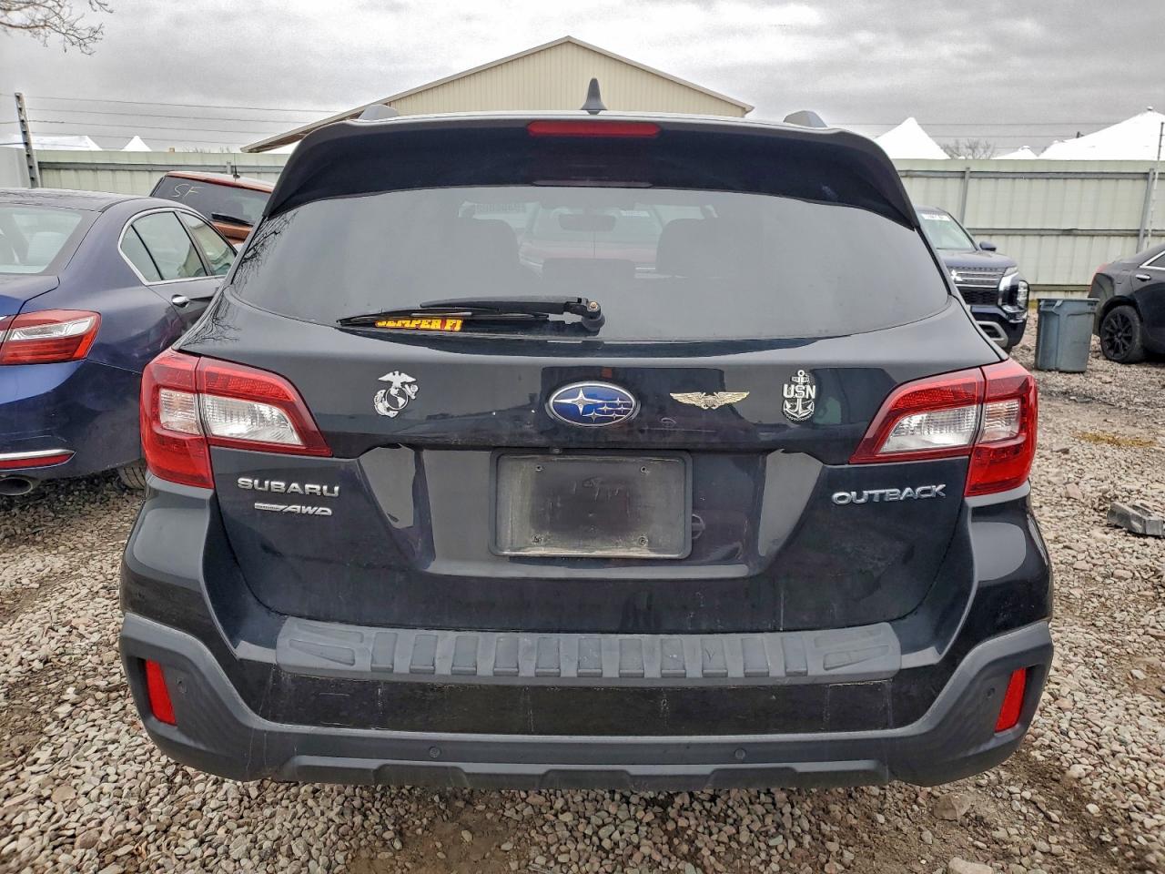 2018 Subaru Outback Touring VIN: 4S4BSATC4J3276577 Lot: 93568625